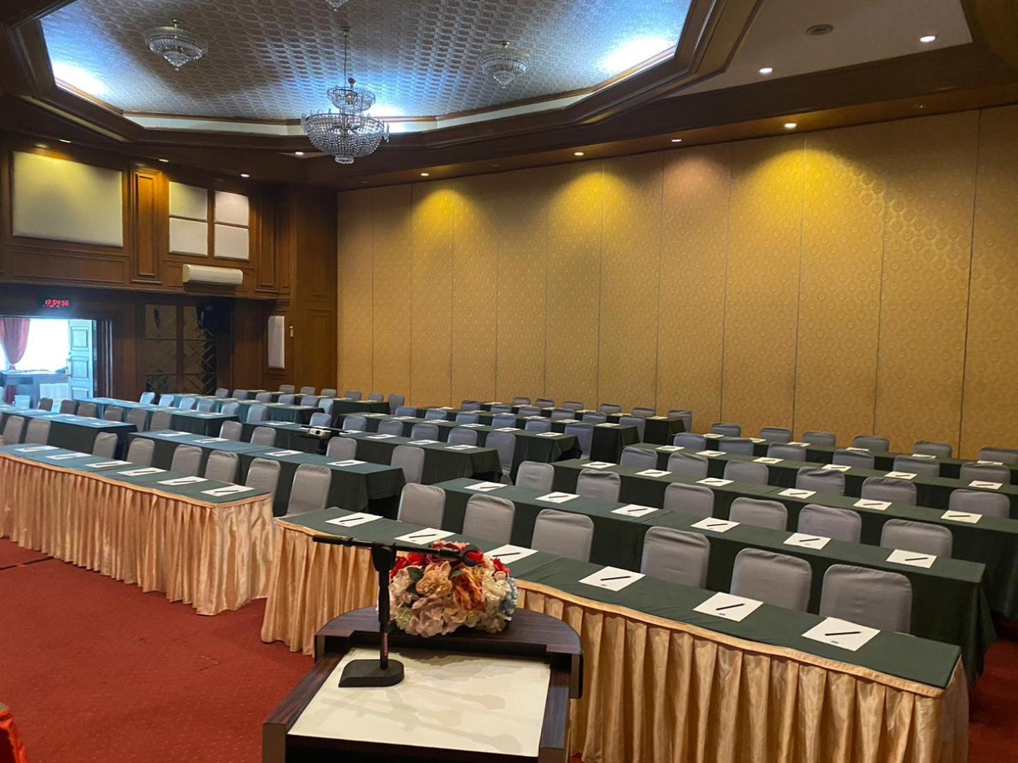 Hotel First Pacific Cirrus Pattaya Exterior foto